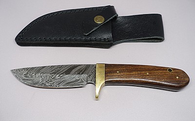 0165 Couteau de chasse n°165
