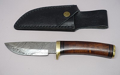 0186 Couteau de chasse n°186
