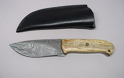 0187 Couteau de chasse n°187