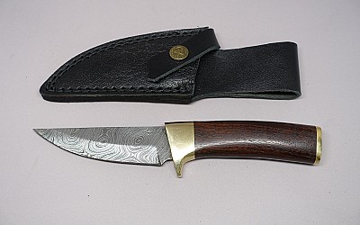0177 Couteau de chasse n°177