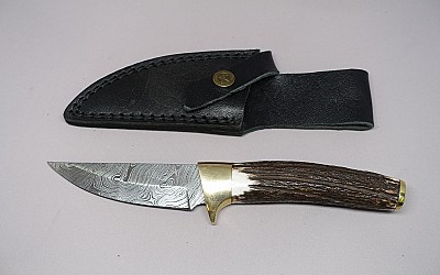 0178 Couteau de chasse n°178