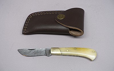 0192 Couteau de chasse n°192