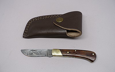 0197 Couteau de chasse n°197