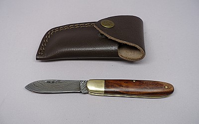 0196 Couteau de chasse n°196